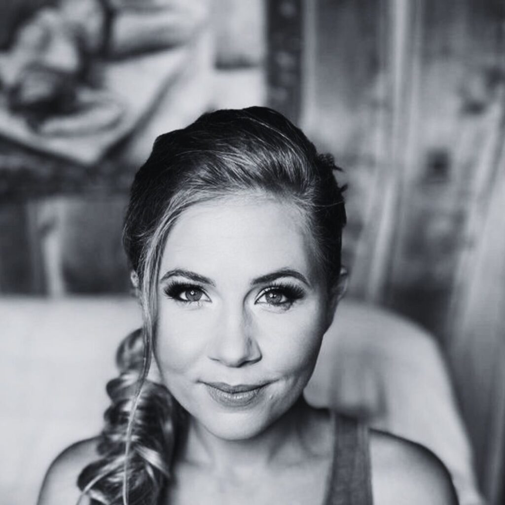 Predavatelj Anja Turk Mernik